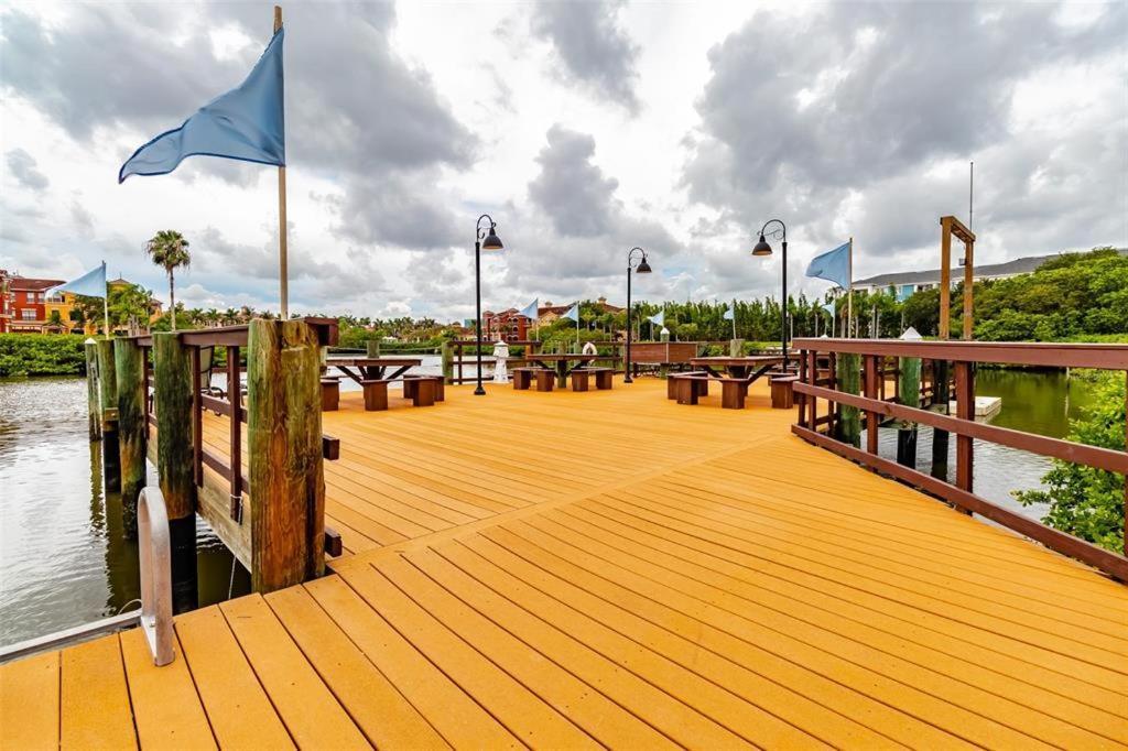 Baywatch Apartment Clearwater Exterior photo